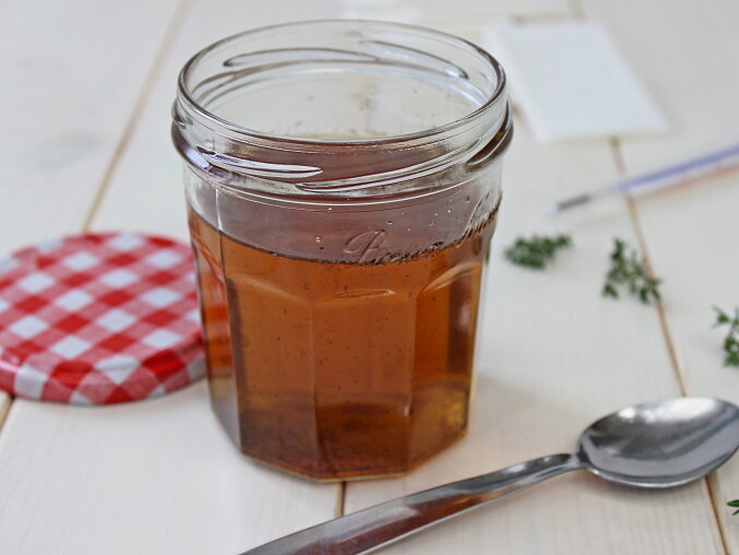 Domácí tymiánový sirup proti kašli